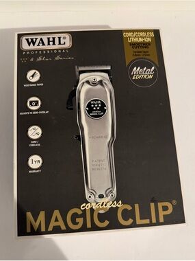 Wahl Metal Edition Cordless Trimmer in Silver and Black